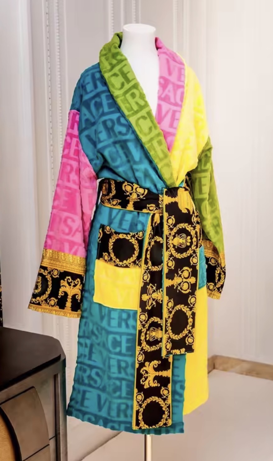 Versace Robe