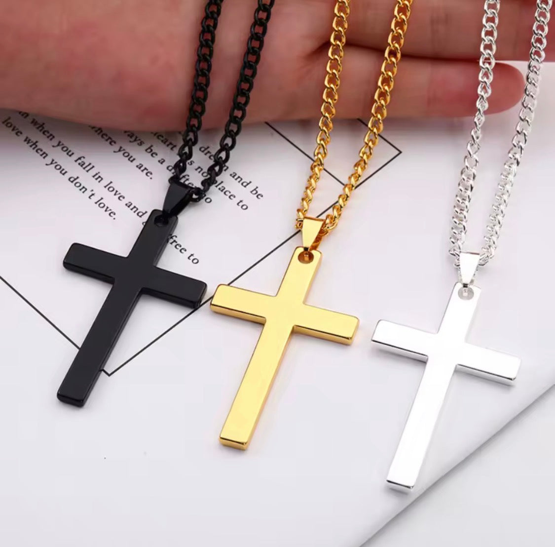 Religion Christian Simple Necklace for Women and Men Cross Pendant Chain.