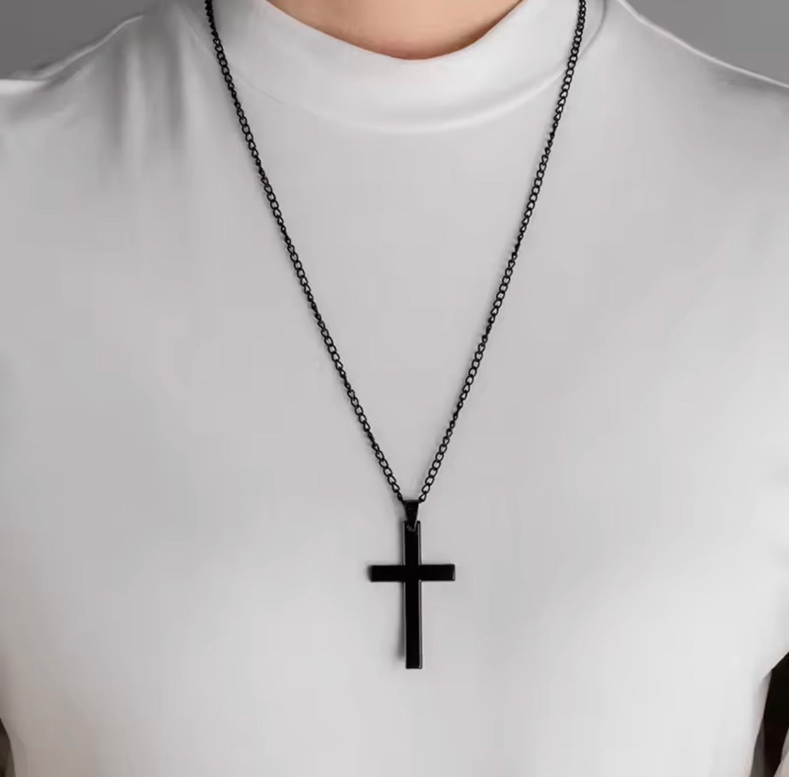 Religion Christian Simple Necklace for Women and Men Cross Pendant Chain.