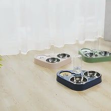 Load and play video in Gallery viewer, Dog &amp; Cat Automatic Drinking Bowl Feeder
